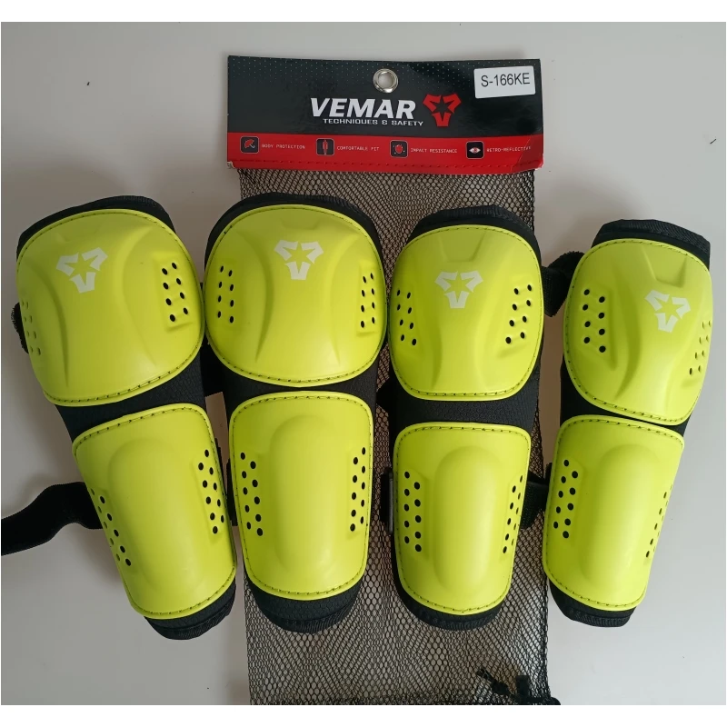 Set di Protezioni per Ginocchi - Motorcycle Gear Kids recensione e prezzo