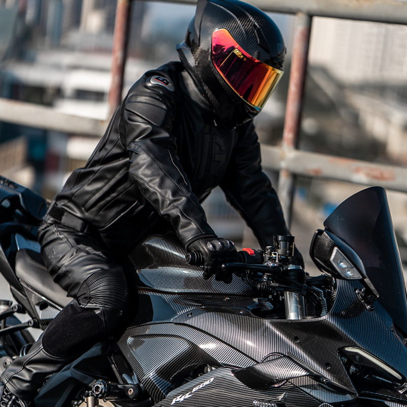 Completo da Moto Invernale in  - Motorcycle Gear Jacket Women recensione e prezzo
