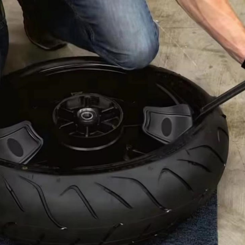 Set Cambio Gomme Moto, Attrezz - Motorcycle Gear Exchange recensione e prezzo
